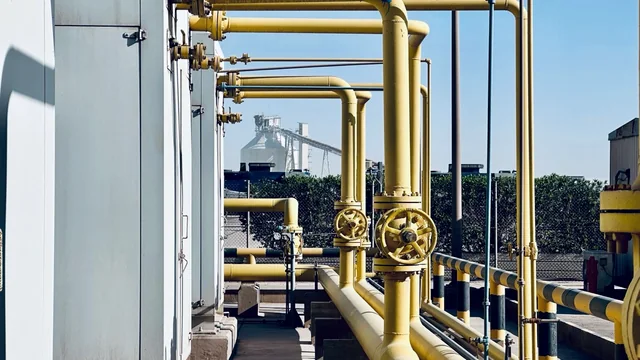 Exterior HVAC service equipment overview